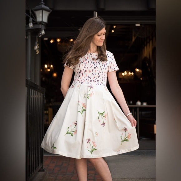 DISNEY Alice Through the Looking Glass “Madcap Cottage” A-line Midi Dress SZ 14 - Picture 1 of 14